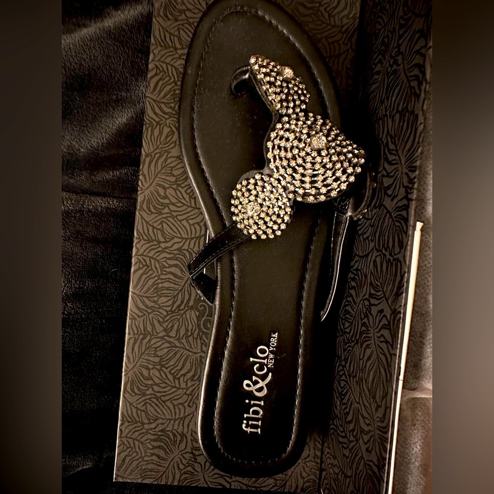 Fibi & Clo NY women’s sandals